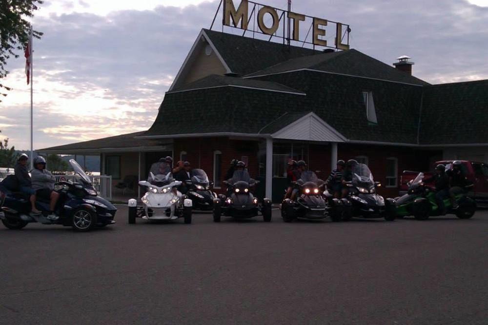 Motel Royal Cabano Eksteriør bilde